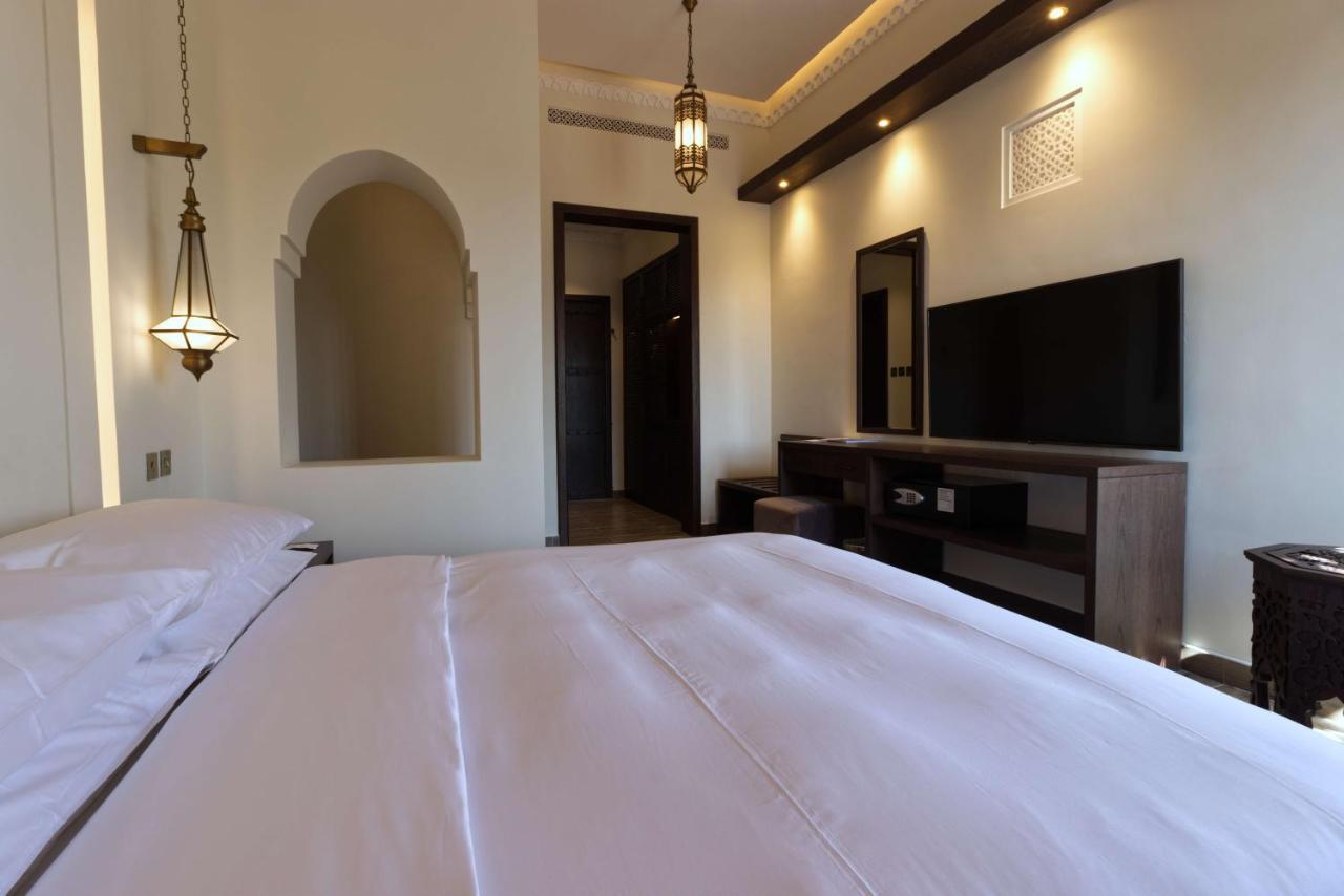 Al Badayer Retreat By Sharjah Collection Hotel Margham Exterior photo A room at the hotel