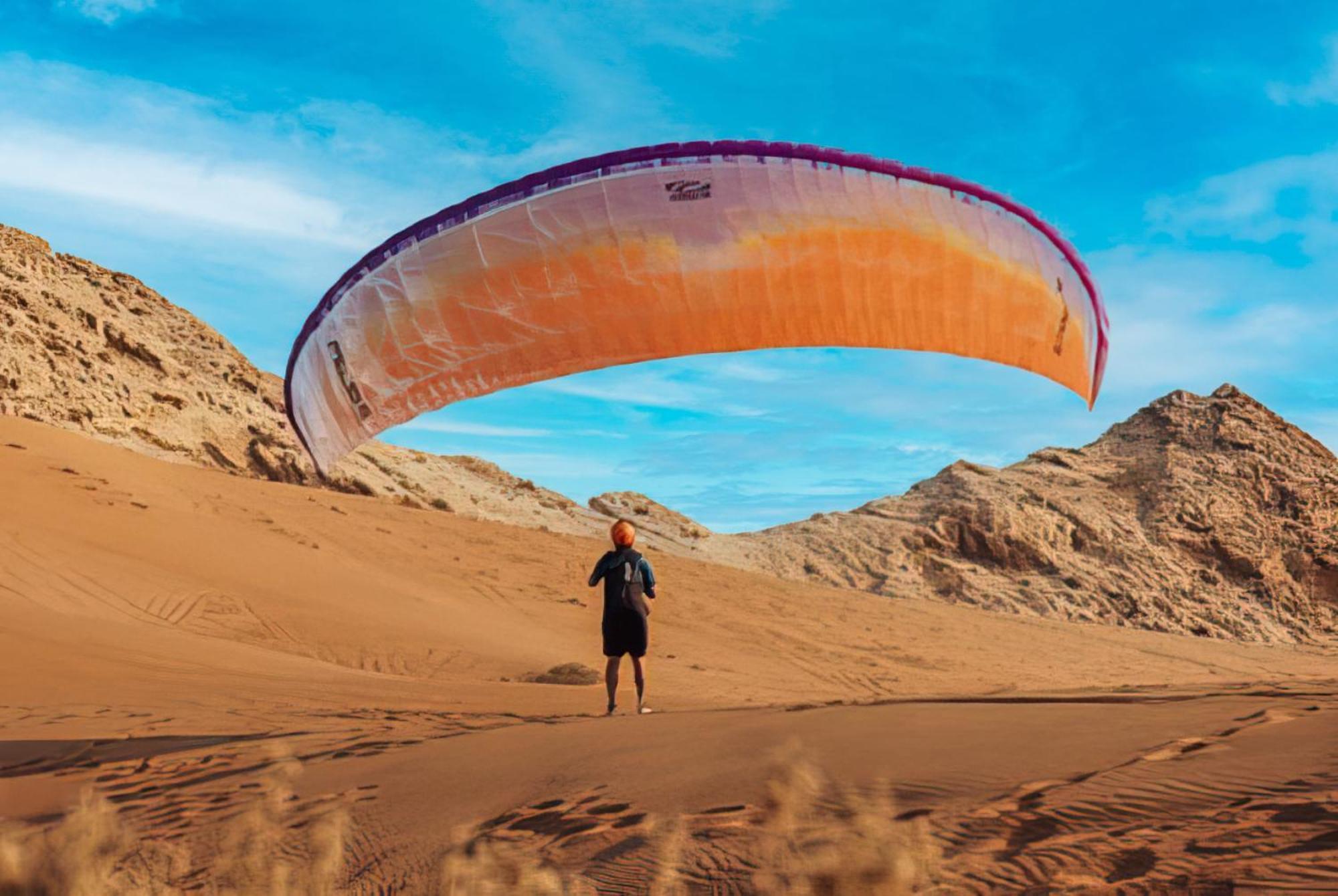 Al Badayer Retreat By Sharjah Collection Hotel Margham Exterior photo Parachute landing on the dunes