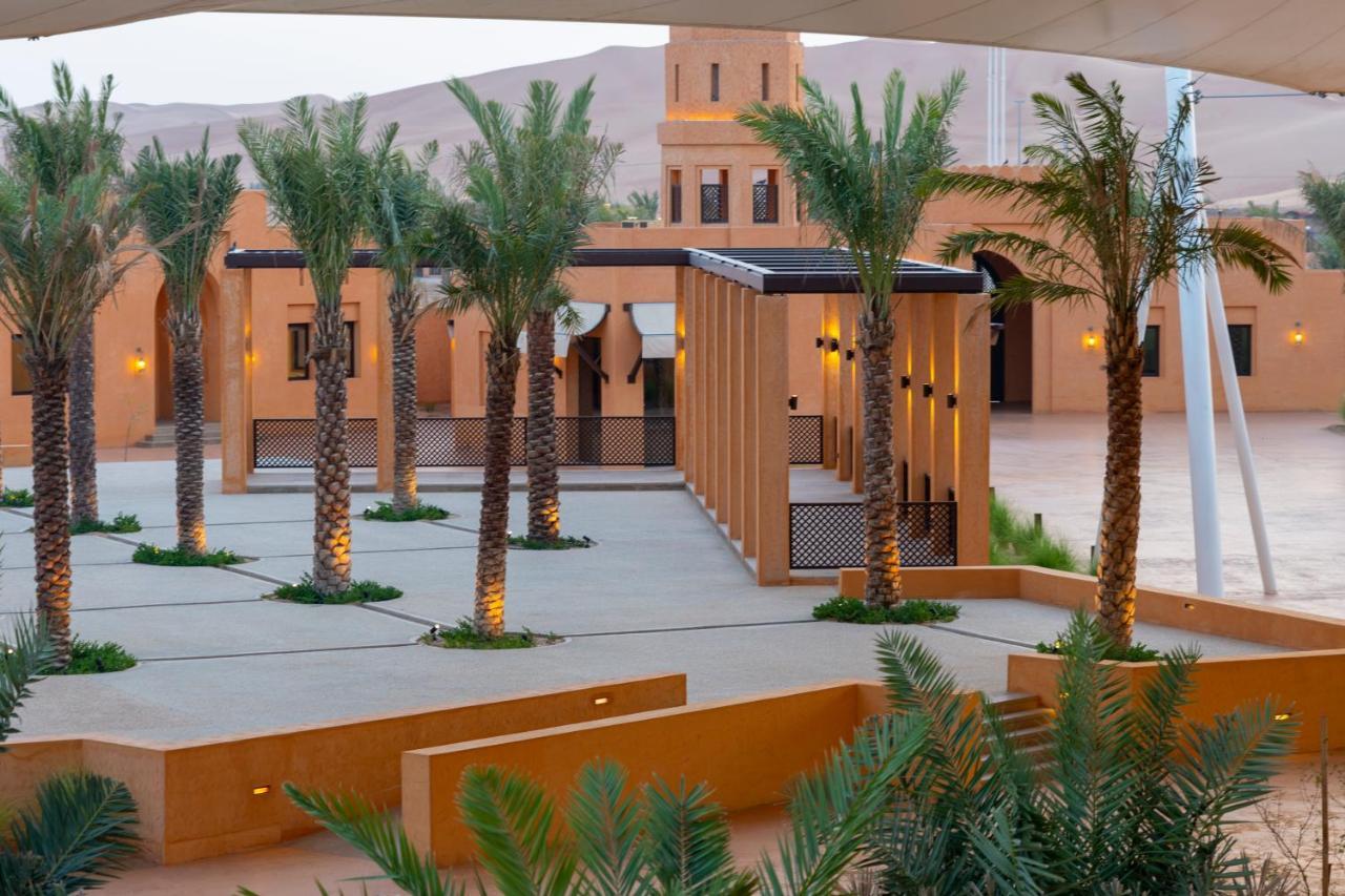 Al Badayer Retreat By Sharjah Collection Hotel Margham Exterior photo Al-Qasr Al-Watan, the palace of the Kingdom of Jordan